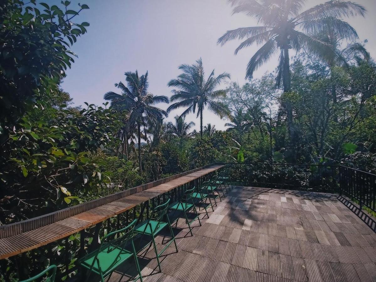 Kebun Kita Eco Lodge Padangan  Exterior photo